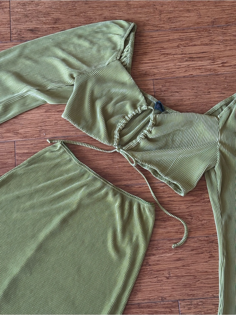 Green Ribbed Mini Skirt/Crop Set - Picture 3 of 5